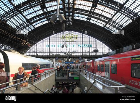 Glass Domed Rail Car Hi Res Stock Photography And Images Alamy