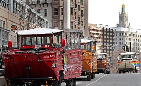 Boston Duck Tours Issues Statement After Missouri Tragedy