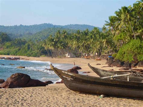 10 Gorgeous Yoga Retreats In Goa India For 2025