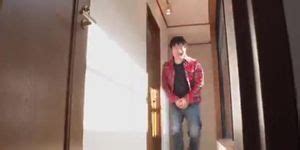 Un baño sorpresa Porn Videos