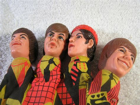 Vintage 1966 Mattel Monkees Hand Puppet Band Advertisement Toy Original