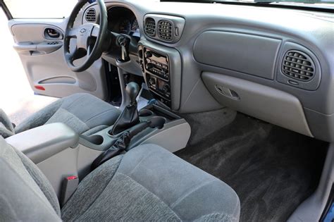 2003 Chevy Trailblazer Interior