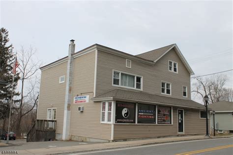 409 Howard Blvd. Mount Arlington, NJ 07856 - Full Financial Group @ KW