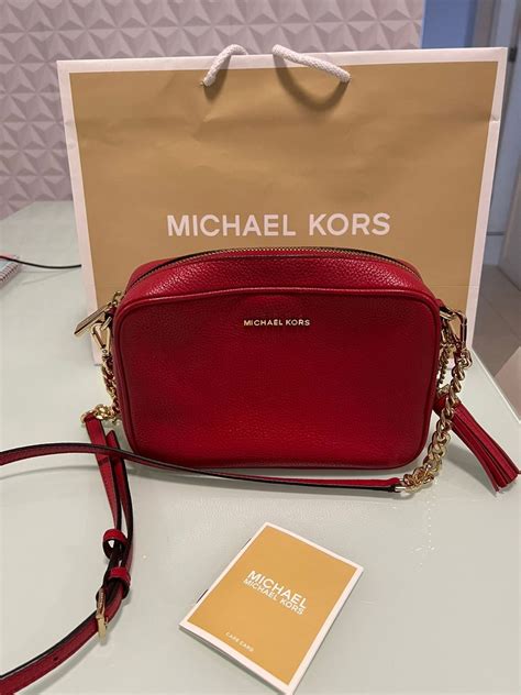 Bolsa Michael Kors Transversal Ginny Vermelha Efeito Granulado