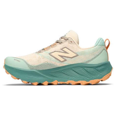hiking shoes new balance women 6