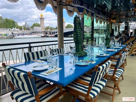 Riviera Fuga Restaurant Italo Japonais Flottant Sur La Seine Aussi