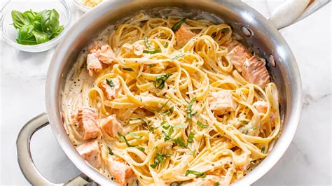 Pasta Alfredo Salmon Recipe Salmon Fettuccini Alfredo Sizzlefish