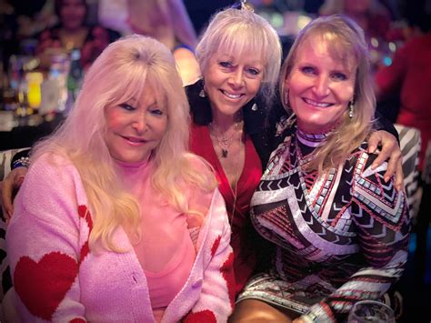 Linda Vaughn "Miss Hurst"