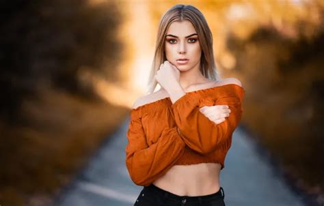 Wallpaper Look Sexy Model Portrait Jeans Makeup Hairstyle Blonde For Mobile And Desktop