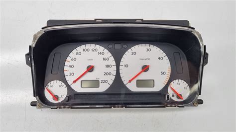 H R Volkswagen Golf Iii Speedometer Instrument Cluster