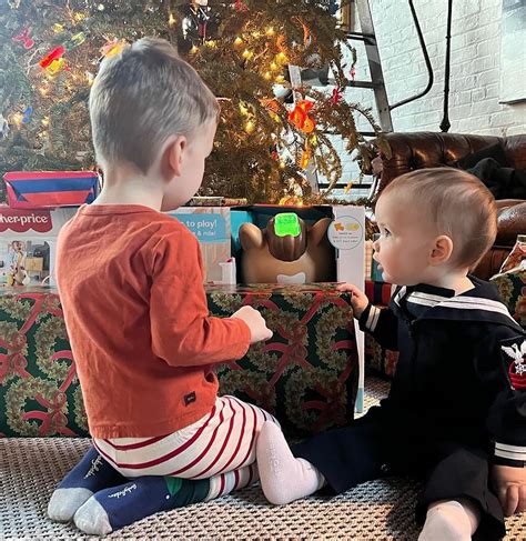 Anderson Cooper shares photo of son Wyatt helping his baby brother