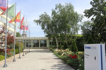 Кроношпан организира ученически конкурс Мисли зелено