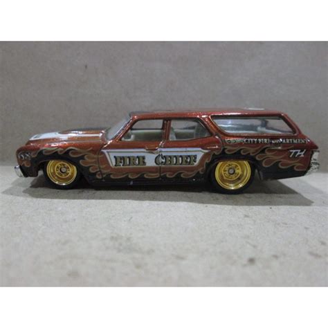 Hot Wheels Sth Super Treasure Hunt Chevelle Ss Wagon Shopee Malaysia