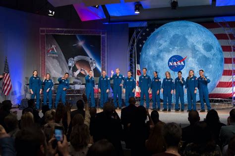 These Are Nasas Newest Astronauts Slashgear