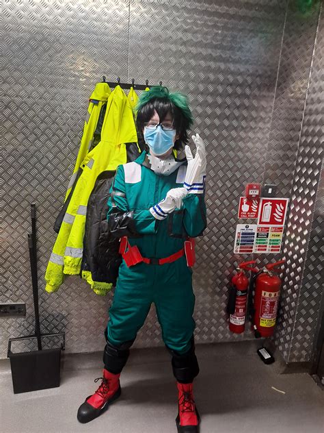 Midoryia cosplay (self, ignore the shoe slips they are for work) : r ...