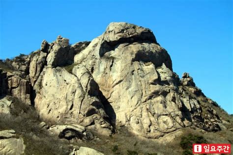 잠망경 신한류 ‘큰바위얼굴의 영암 月出山