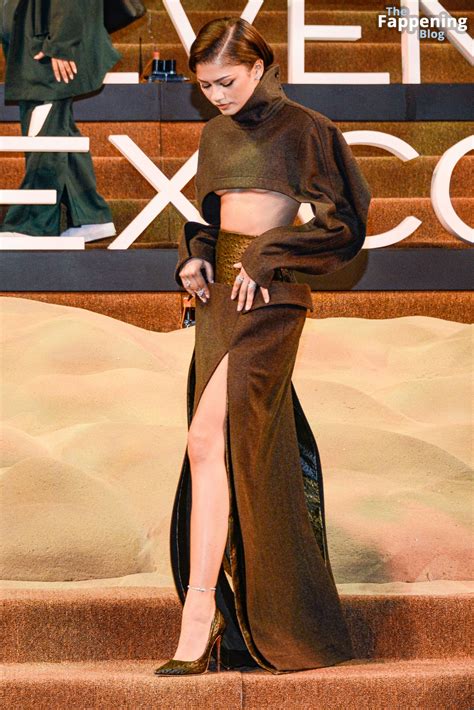 Zendaya Nude Leaks OnlyFans Photo TheFappening