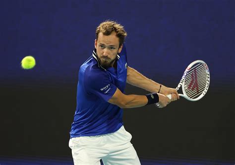 Miami Daniil Medvedev No Falla Y Jugar Las Semifinales Contra Jannik