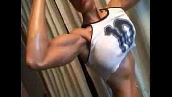 Biceps Videos XVIDEOS