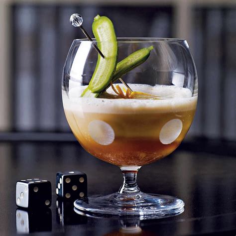 10 Best Egg White Cocktails To Make Tonight