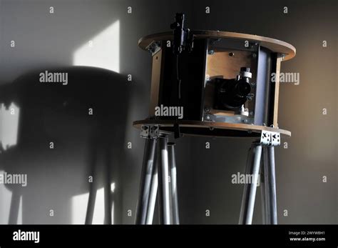 Homebuilt telescope hi-res stock photography and images - Alamy