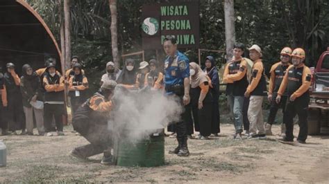 Dompet Dhuafa Latih Relawan Penanggulangan Bencana Karhutla