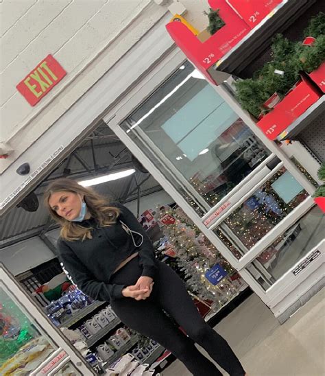 Walmart Milf Spandex Leggings Yoga Pants Forum