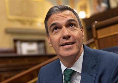 El Psoe Recorta Distancia Con El Pp Y La Extrema Derecha Crece Seg N