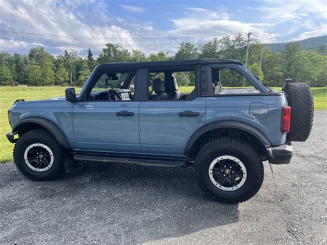 Rampage Trailview Fastback Soft Top For 2 Door Bronco Installed