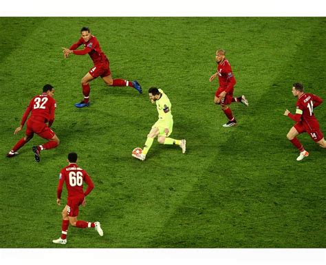 Messi vs Liverpool, 8th May 2019 : r/pics