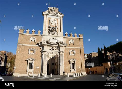 Porta Pia diseñada por Michelangelo ahora alberga el Museo Storico dei