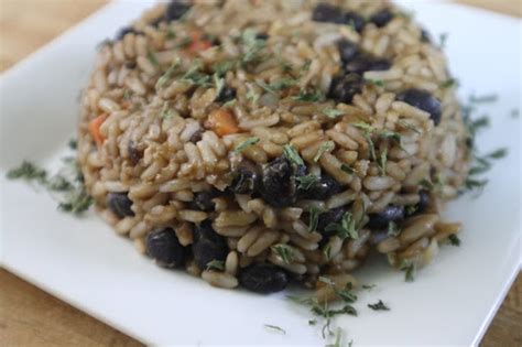 Black Beans Rice Recipe - WhaTooCook