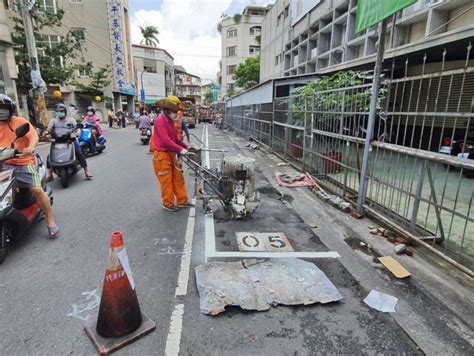 員林博愛路增設汽機車停車格，流動攤販要求改為攤位格，市長表示「依法不合」。（照片公所提供） 台灣華報