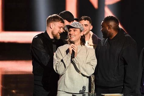 Victoires de la musique Stromae sacré artiste masculin Angèle