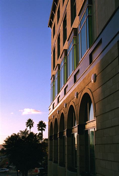 California Western School of Law Library by MW Steele Group - Architizer