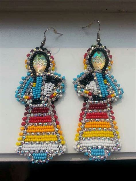 Jingle Dress Dancers Beautiful Regalia Powwow Beadwork Jingle