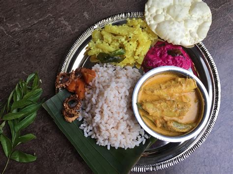 Kerala Lunch Menu 1 Potato Thoran Netholi Thengapal Curry And Beetroot Raita With Video