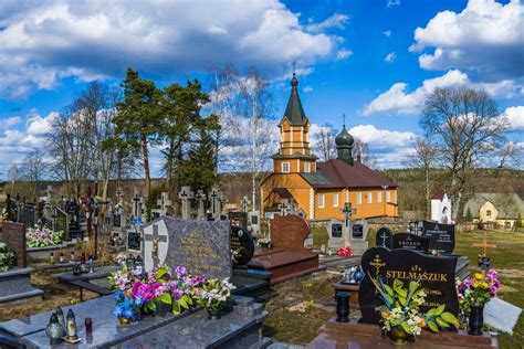 Cerkiew Św Jana Teologa w Mostowlanach Świątynia najdalej wysunięta