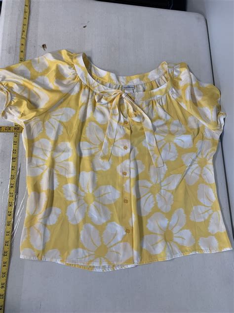 Jaclyn Smith Yellow White Floral Print Short Sleeve T… Gem