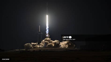 Spacex Despega Hacia La Estación Espacial Internacional 24 Horas