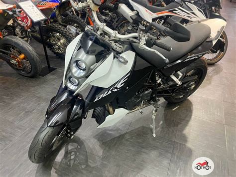 Купить б у KTM Duke инжектор передач в Москве белый naked bike года по цене