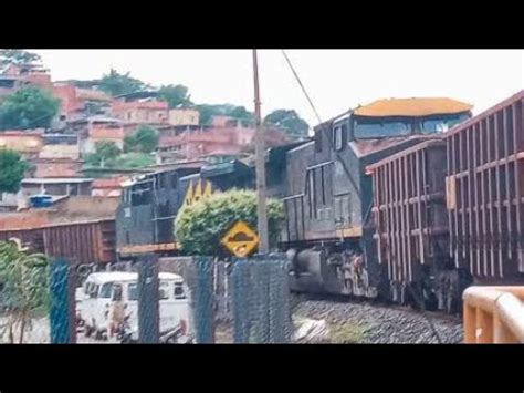 Locomotiva ES44ACI Liderando O Maior Trem Em Sistema Locotrol De 272