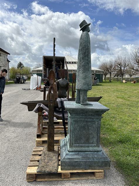 Exposition Le Monde De Folon La Saline Royale Darc Et Senans