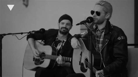 30 Seconds To Mars Closer To The Edge Acoustic Live In Moscow Youtube