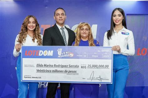 LOTEDOM Entrega El Premio Millonario De RD 25 0 Millones A La Ganadora