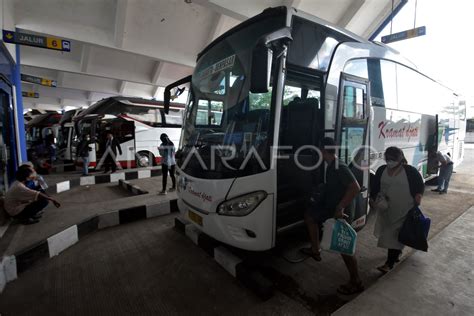 SITUASI TERMINAL MENGWI SAAT PPKM DARURAT ANTARA Foto