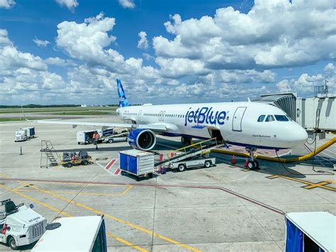 First look at JetBlue's Airbus A321neo on its first commercial flight