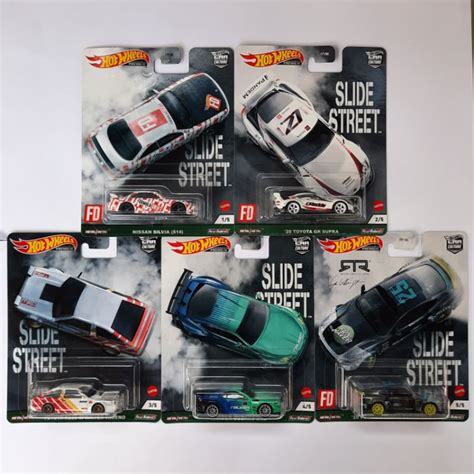 Hot Wheels Slide Street Set E Silvia Supra AE86 BRZ Mustang Shopee Malaysia
