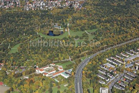 Luftaufnahme München Waldfriedhof München mit Aussegnungshalle und