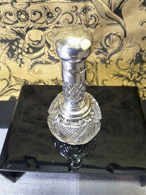 Sterling Silver Perfume Bottle Birmingham Dated 1899 Cut Glass Bottle